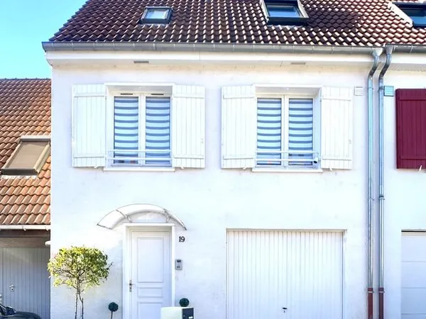 Maison 110 m2 Metz Devant les Ponts - Garage, parking, jardin