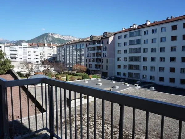 STUDIO - 11 Avenue d'Alery à ANNECY