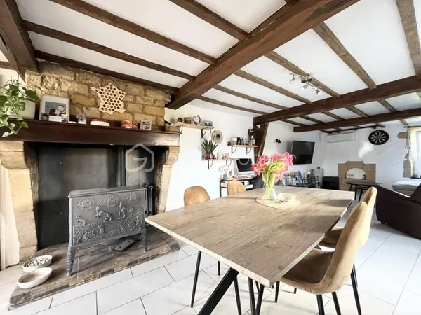 MAISON DE CAMPAGNE - 130 m² - JARDIN +1500 m² - NEUVILLE-LÈS-THIS