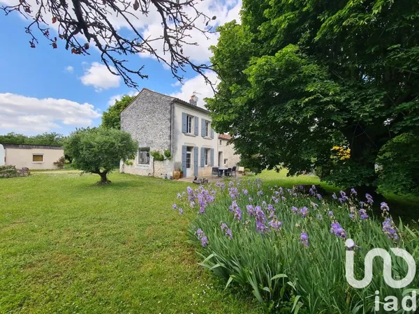 Maison 7 pièces 205 m²