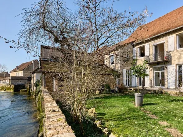 Vends demeure