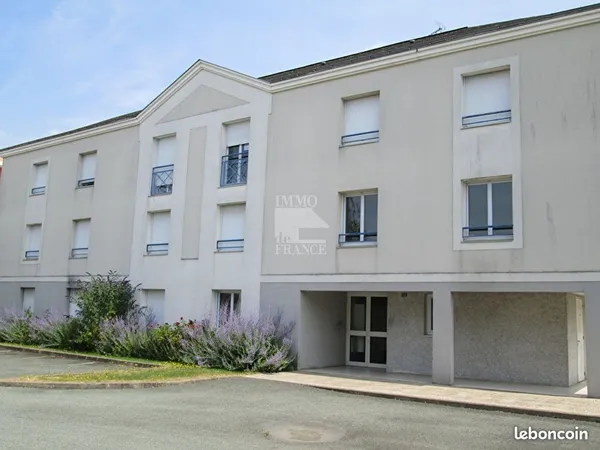 Studio 21 m2- quartier CATHO / MILLOT