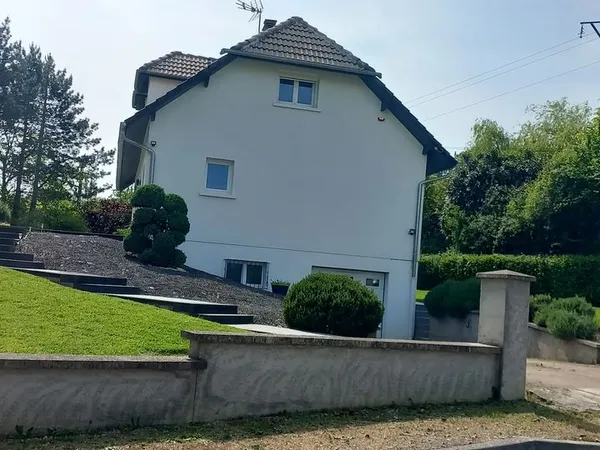 Lons - très belle maison meublée de 5 chambres