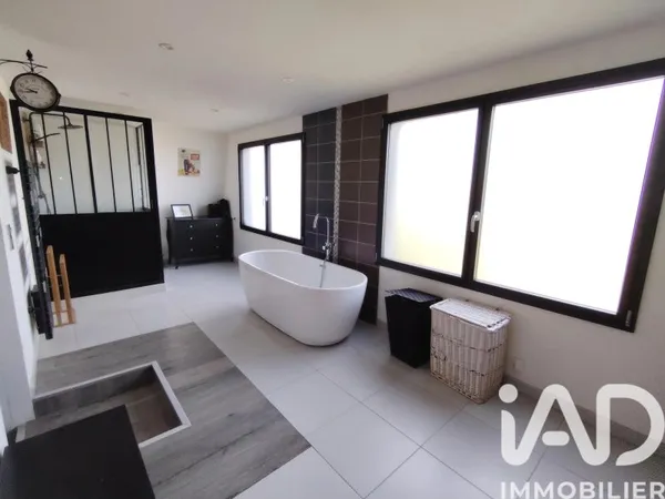 Maison 5 pièces 150 m²