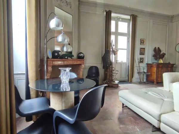 Appartement 3 pièces 138 m²