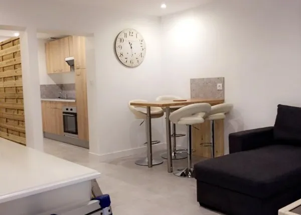 Loue appartement meublé de type T2