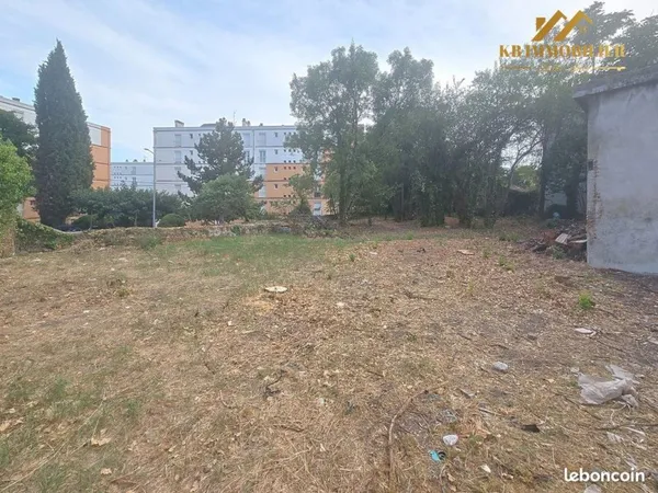 Terrain 670 m² Privas
