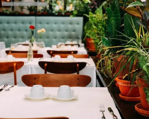 A VENDRE RESTAURANT - PREMIERE LIGNE - VUE BASSIN