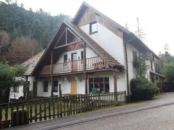 Maison 12 pièces 362 m²
