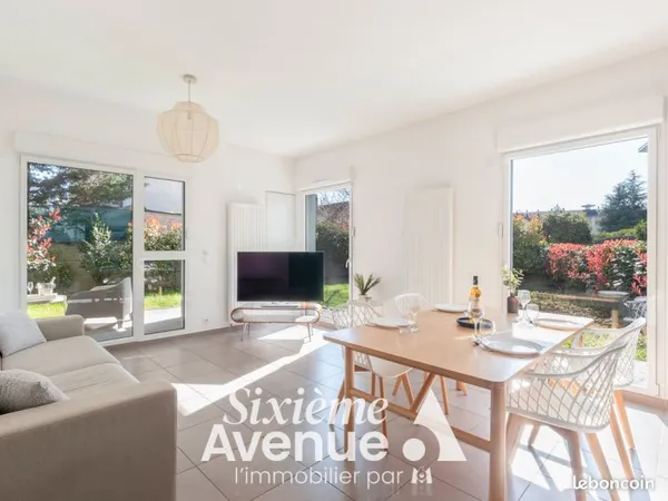 Exclusivité Annecy - Appartement 3 pièces 67 m2 avec Terrasse et Garage
