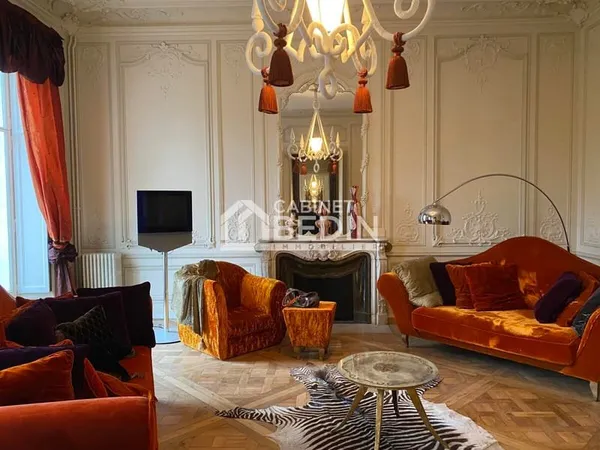Appartement 3 pièces 122 m²