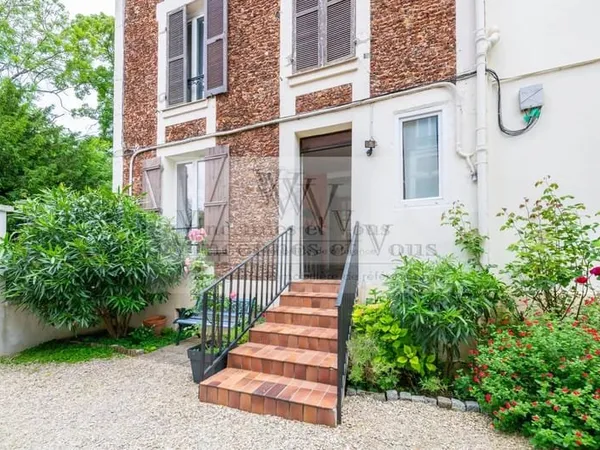 Appartement - 2 Pièces 32m² - au pied des Bords de Marne
