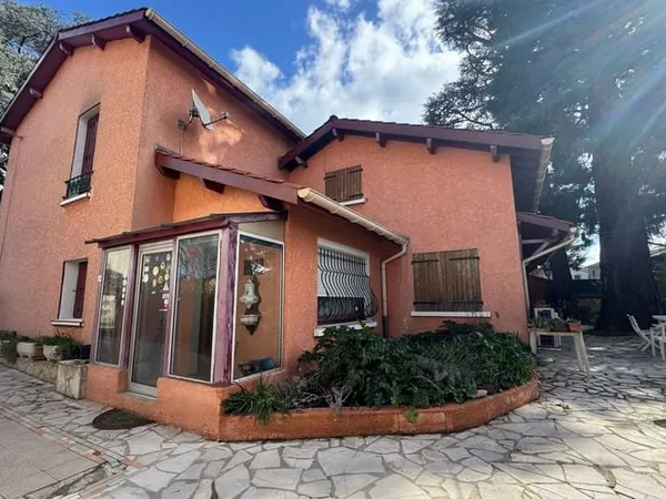 Maison 7 pièces 169 m²