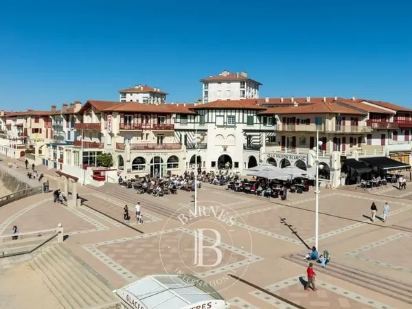 HOSSEGOR, TERRAIN CONSTRUCTIBLE DE PLUS DE 1 400 M²