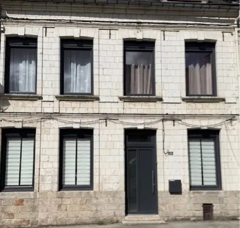 Belle maison de centre ville avec jardin donnant sur la rivière
