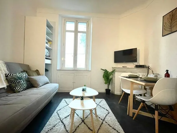 Appartement 1 pièce 13 m²