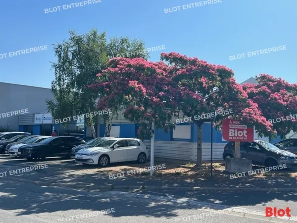 Bureaux 311 m²