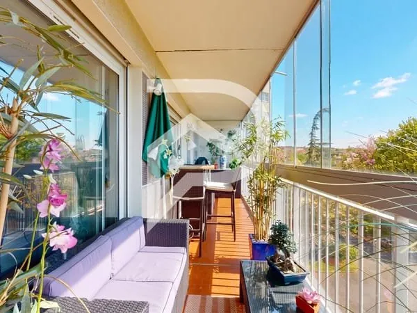 A vendre Marly-le-Roi - 3 pièces de 69m2 avec ascenseur, 1loggia, cave et Box en sous-sol