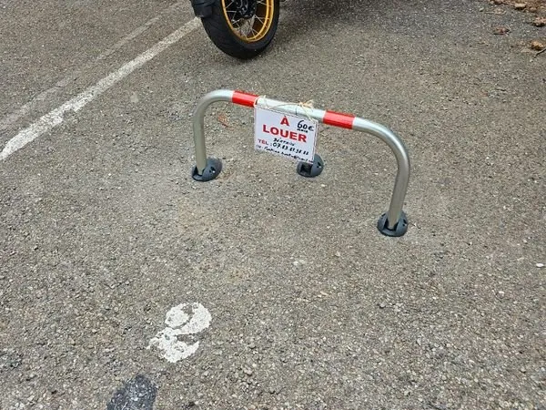 Parking extérieur privé Bastia-Toga