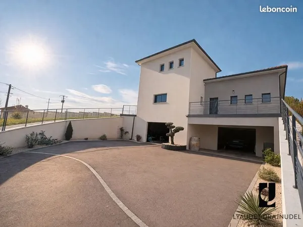 Maison 7 pièces 170 m²