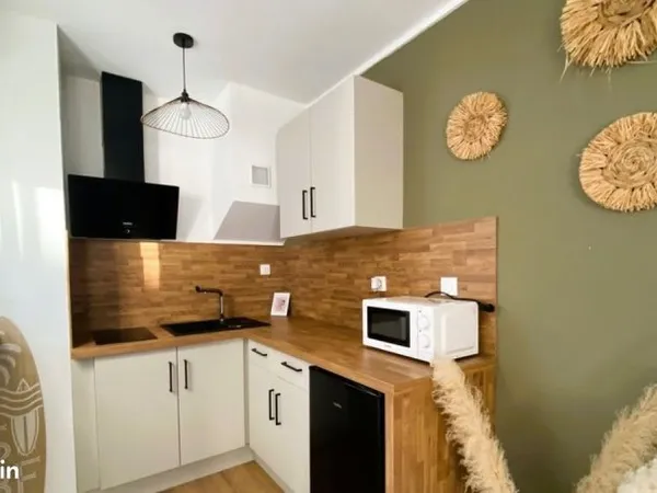 Studio cabine au soleil