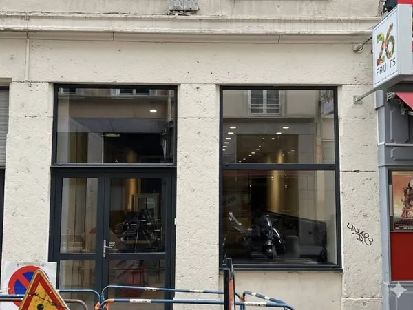 Local commercial 51 m²
