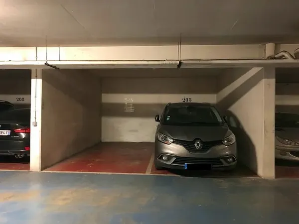 Loue parking