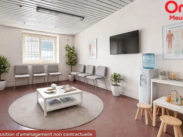 Bureau 178 m²
