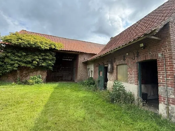 Maison 2 pièces 90 m²
