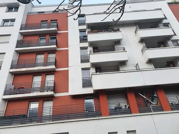 Appartement ST DENIS - 5 pièce(s) - 109 m2