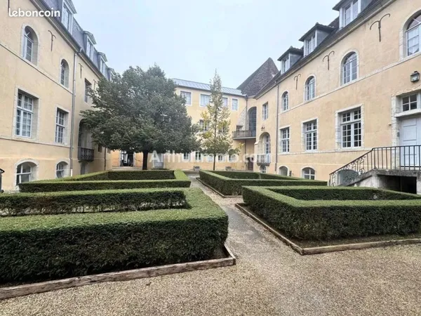 Appartement 3 pièces 76 m²