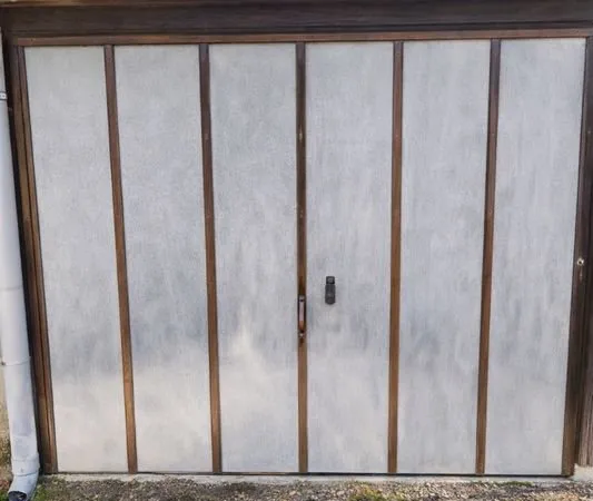 Garage Box fermé à vendre facile d'accès 9500e