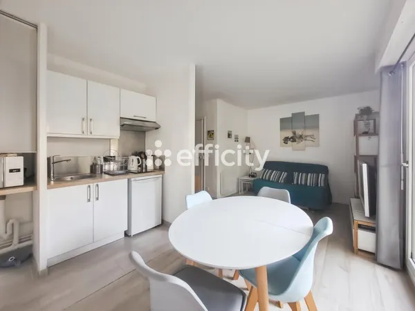 Studio 1 pièce 25 m²