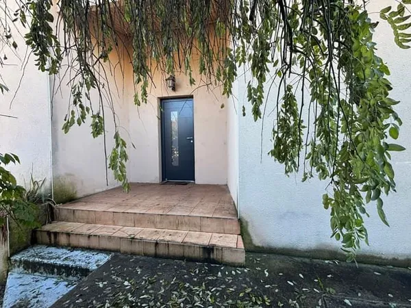 Maison 3 pièces 98 m²