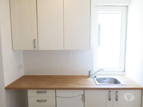 Appartement Vide 1 piece(s) 35m2 bordeaux