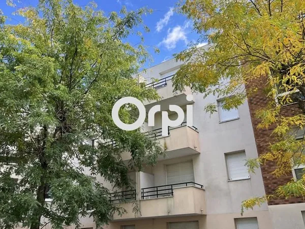 Studio 1 pièce 27 m²