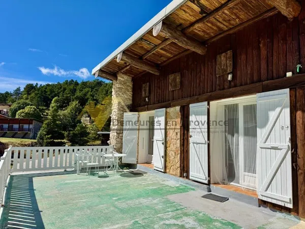 Appartement avec terrasse à vendre à Beaumont-Du-Ventoux
