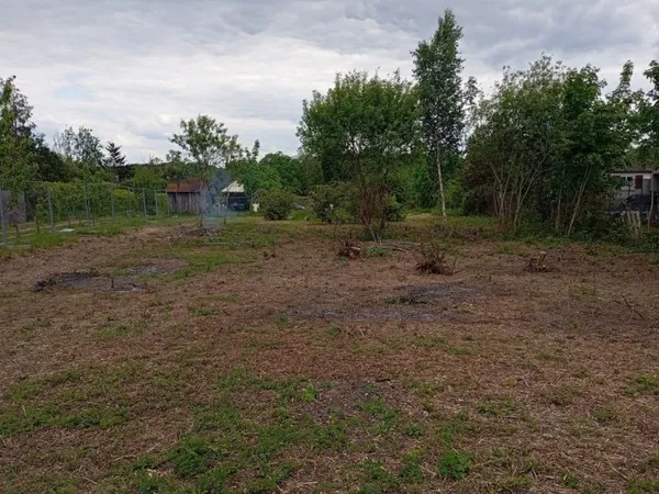 Terrain à Bâtir 1507 m²