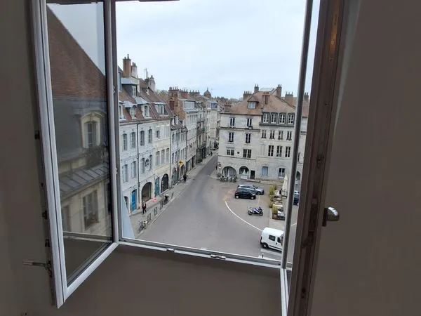 Appartement centre ville boucle vue dégagée