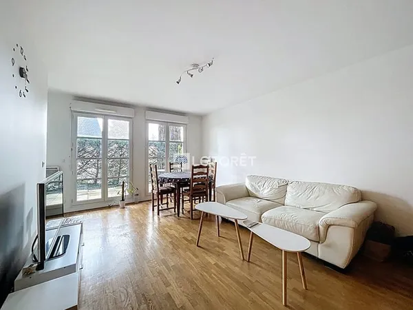 Appartement Saint Cyr L Ecole 2 pièce(s) 45 m2