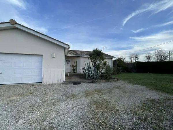 Maison de plain-pied 5 pièces 130 m²