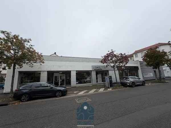 Parking 750 m²