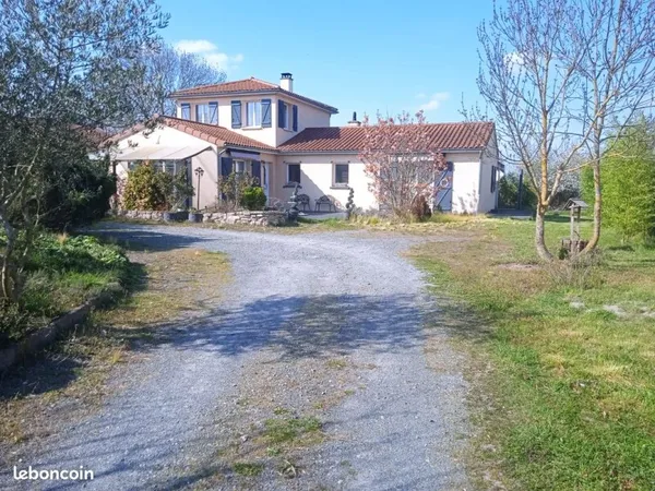 Maison récente 130m² grand terrain