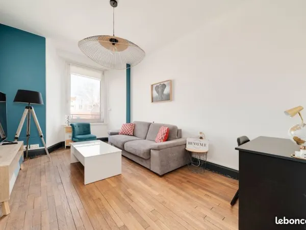 Magnifique Appt avec Garage et Parking