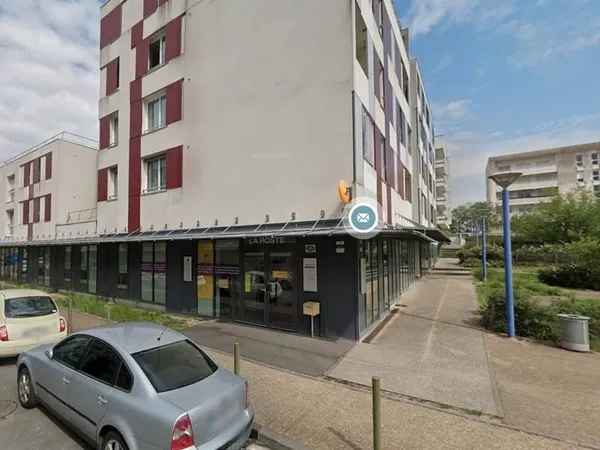 Bureaux 246 m²