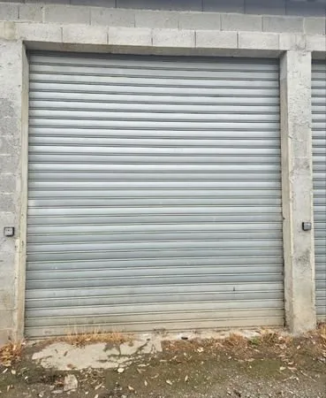 Loue grand garages