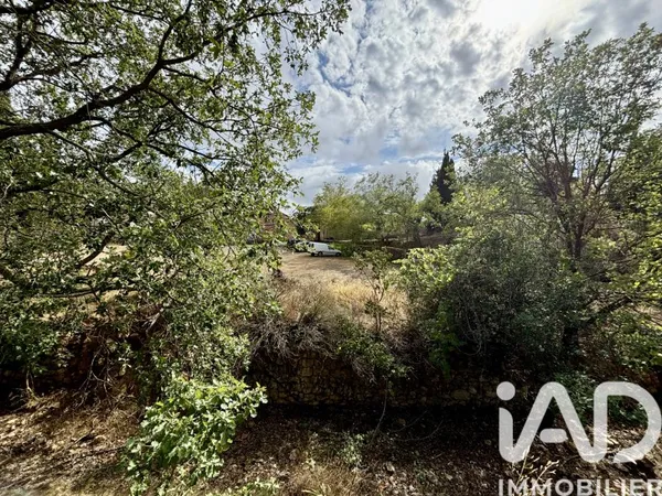Terrain 4787 m²