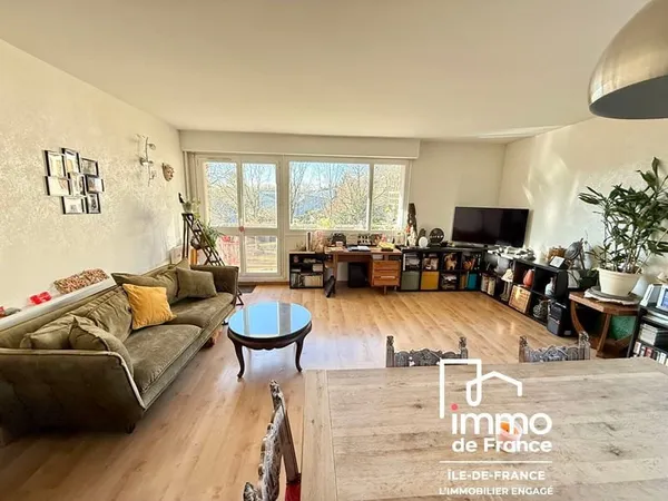 F4 - PALAISEAU