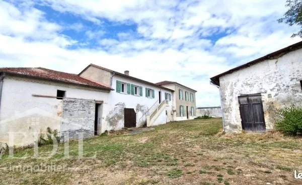 Maison 7 pièces 211 m²