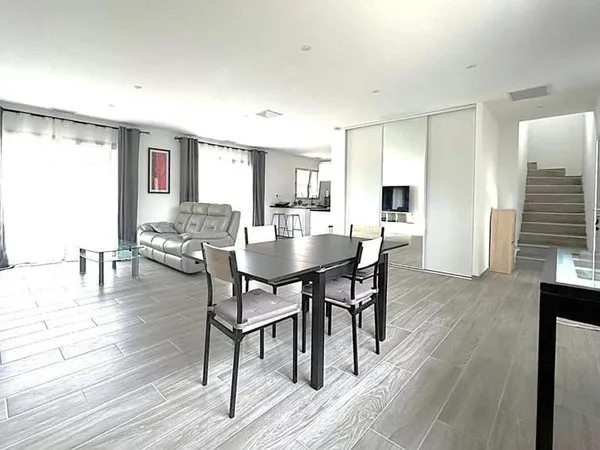 Maison neuve Vente Mazan 6p 150m² 398000€